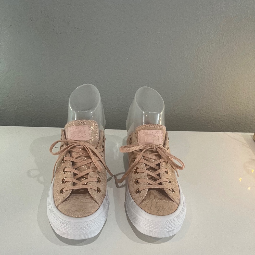 Converse SZ 7.5 Dusty Pink/Rose Gold